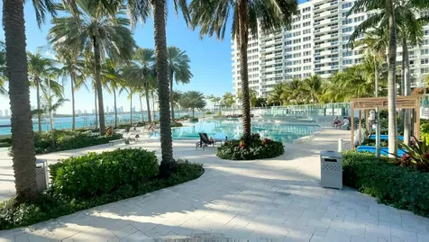 1500 Bay Road Miami Beach FL 33139