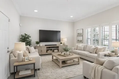 290 Ne 5th Avenue Delray Beach FL 33483