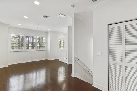 290 Ne 5th Avenue Delray Beach FL 33483