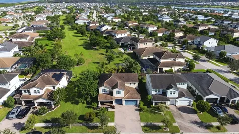 19655 Split Rail Run Loxahatchee FL 33470