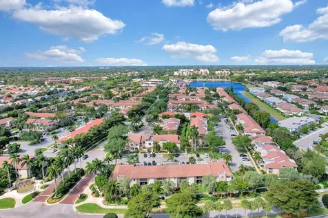 6555 Via Regina Boca Raton FL 33433