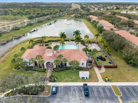 6769 Heritage Grande Boynton Beach FL 33437