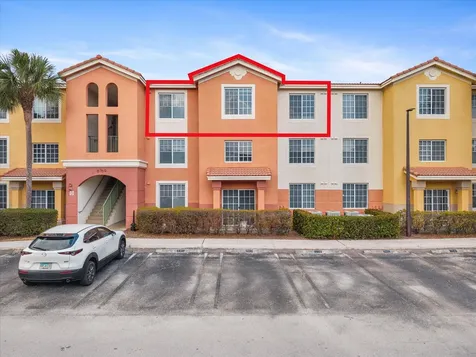 6769 Heritage Grande Boynton Beach FL 33437