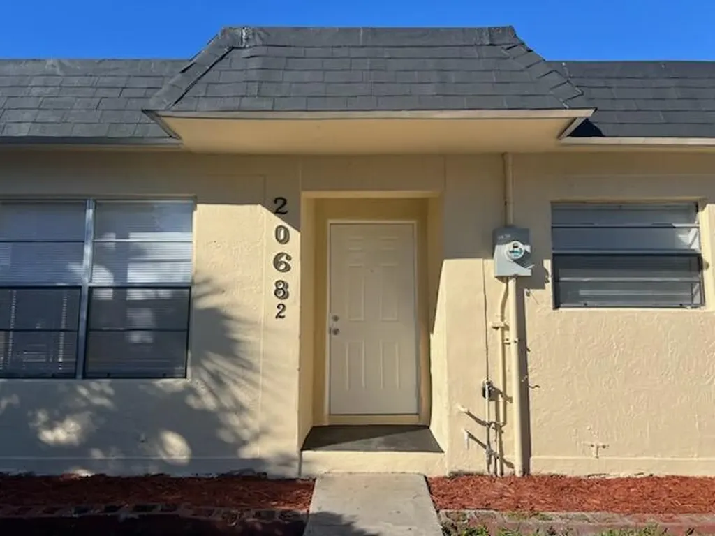 20682 NW 38th Avenue Miami Gardens FL 33055