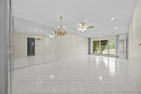 13665 Via Aurora Delray Beach FL 33484