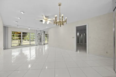 13665 Via Aurora Delray Beach FL 33484