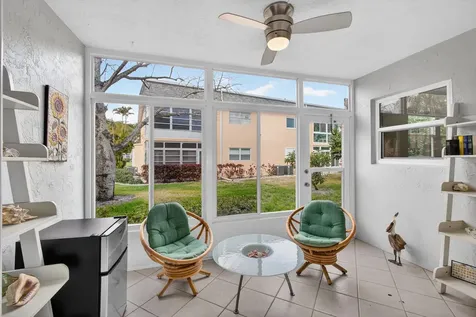 2950 SE Ocean Boulevard Boulevard Stuart FL 34996