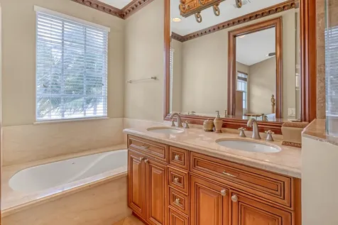 149 Harbors Way Boynton Beach FL 33435