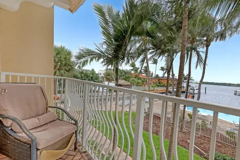 149 Harbors Way Boynton Beach FL 33435