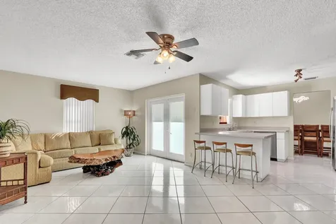 105 Sunflower Circle Royal Palm Beach FL 33411