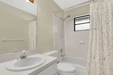 105 Sunflower Circle Royal Palm Beach FL 33411