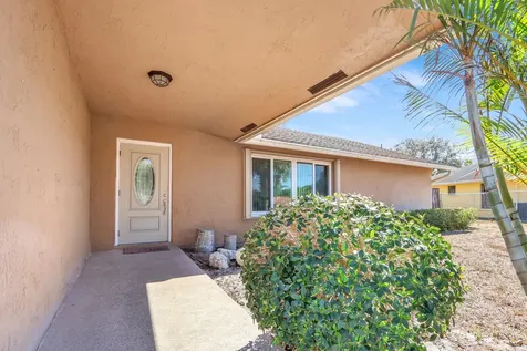 105 Sunflower Circle Royal Palm Beach FL 33411
