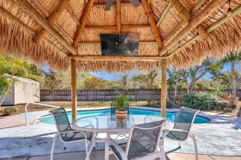 105 Sunflower Circle Royal Palm Beach FL 33411