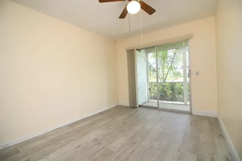 434 Fanshaw K Boca Raton FL 33434