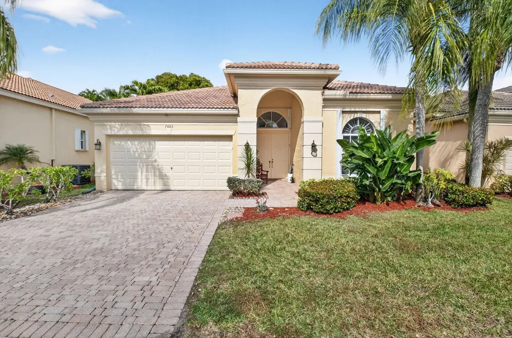 7063 Demedici Circle Delray Beach FL 33446