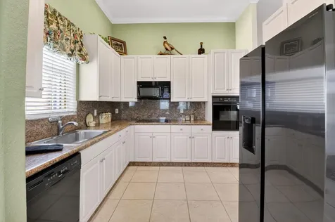 7063 Demedici Circle Delray Beach FL 33446