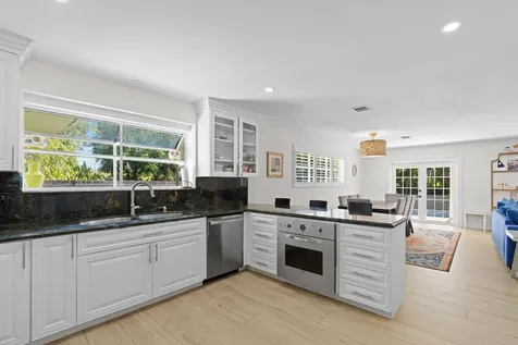 486 NW 1st Street Boca Raton FL 33432