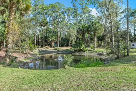 1453 E Road Loxahatchee Groves FL 33470
