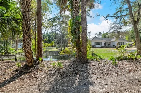 1453 E Road Loxahatchee Groves FL 33470
