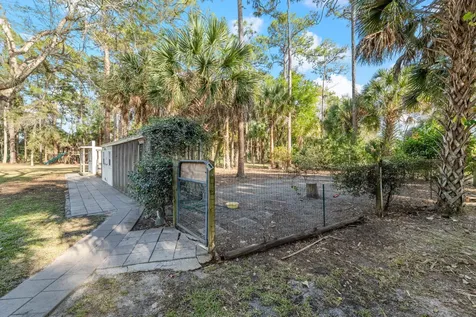 1453 E Road Loxahatchee Groves FL 33470