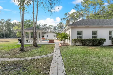 1453 E Road Loxahatchee Groves FL 33470