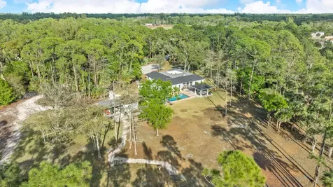 1453 E Road Loxahatchee Groves FL 33470