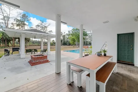1453 E Road Loxahatchee Groves FL 33470
