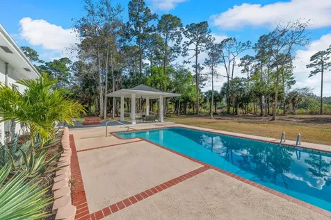 1453 E Road Loxahatchee Groves FL 33470