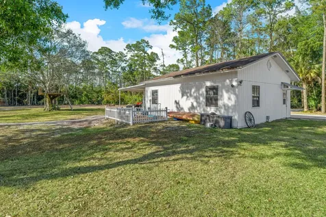 1453 E Road Loxahatchee Groves FL 33470