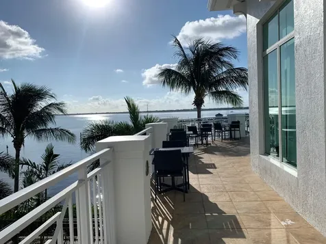 775 Nw Flagler Avenue Stuart FL 34994