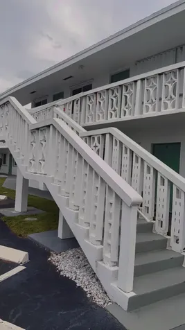 2004 Lake Osborne Drive Lake Worth Beach FL 33461