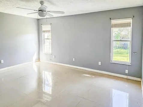 518 Se Oceanspray Terrace Port Saint Lucie FL 34983