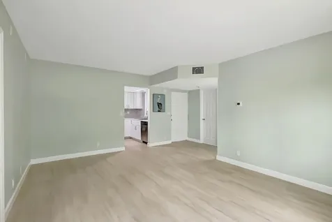 1538 Se Royal Green Circle Port Saint Lucie FL 34952