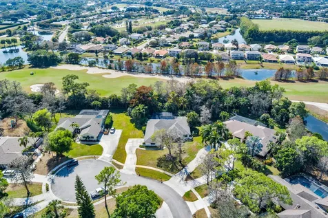 1495 Wood Dale Terrace Wellington FL 33414