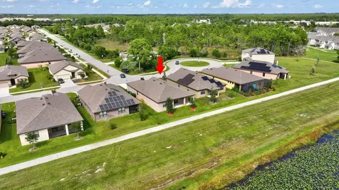 6343 Nw Regent Street Port Saint Lucie FL 34983