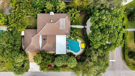 504 Ne 8th Avenue Delray Beach FL 33483