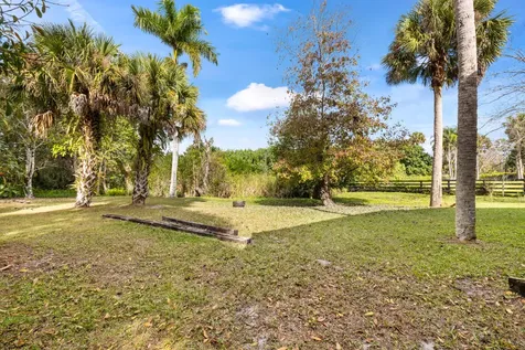 535 Sw Linden Street Stuart FL 34997
