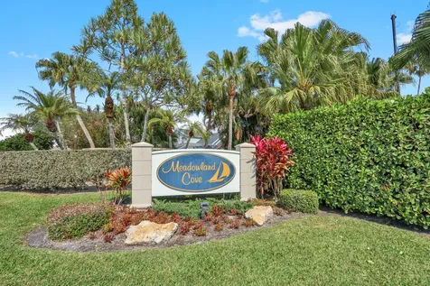 1575 Windship Circle Wellington FL 33414