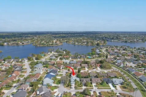 1575 Windship Circle Wellington FL 33414