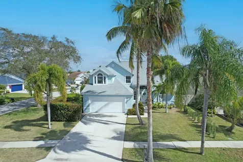 1575 Windship Circle Wellington FL 33414