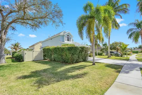 1575 Windship Circle Wellington FL 33414