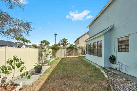 1575 Windship Circle Wellington FL 33414