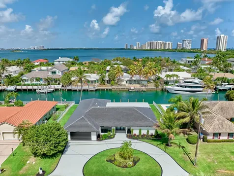 1170 Fairview Lane Singer Island FL 33404