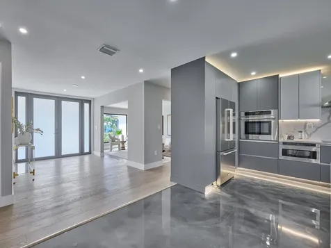1170 Fairview Lane Singer Island FL 33404