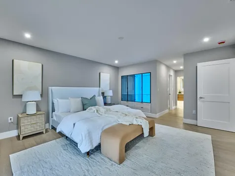 1170 Fairview Lane Singer Island FL 33404
