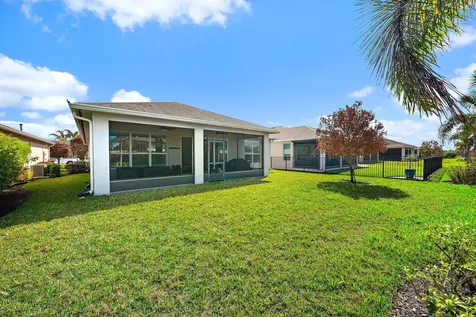 10167 Sw Indian Lilac Trail Port Saint Lucie FL 34987