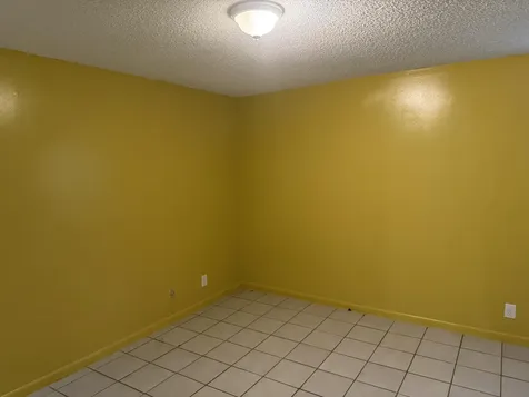 2541 Nw 56th Avenue Lauderhill FL 33313