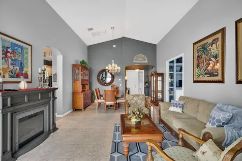 132 Nw Berkeley Avenue Port Saint Lucie FL 34986