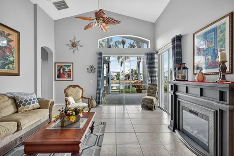 132 Nw Berkeley Avenue Port Saint Lucie FL 34986