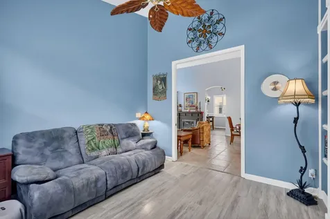 132 Nw Berkeley Avenue Port Saint Lucie FL 34986